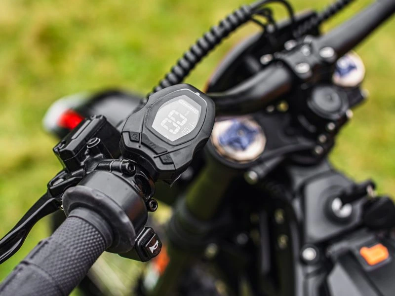 Motocykl Elektryczny MRF e-DIRT 6.0 - tryby jazdy