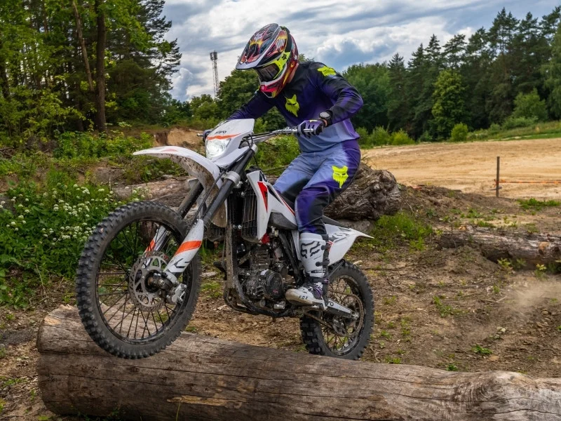 KAYO K5 300 Enduro - Motocykl na Off Road